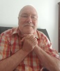 Встретьте Мужчинa : Alain, 76 лет до Франция  Louviers